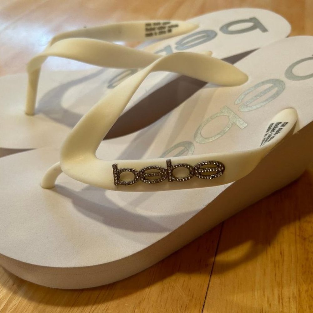 Slightly Worn BEBE White Wedges (Size 9)